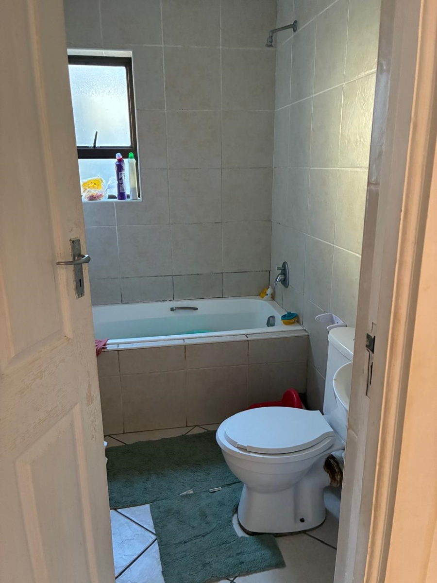 2 Bedroom Property for Sale in C Place Eastern Cape